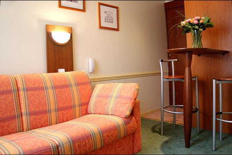 Pavillon Courcelles Parc Monceau Aparthotel Paris Ngoại thất bức ảnh